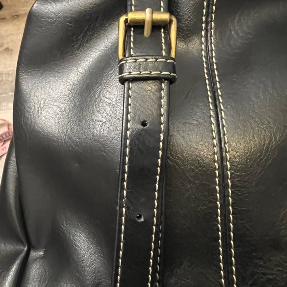 Relic faux Black Leather crossbody Bag with Stitch Detail
Excellent condition! - Picture 10 of 12